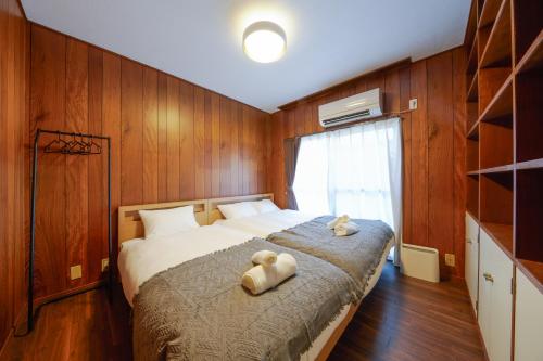 Tokyo Shiinamachi house