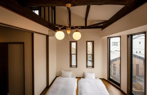 Kamo River Residence Modern Apt near Kyoto Station