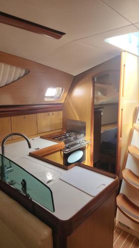 Sun Odyssey de 40' Valencia Marina