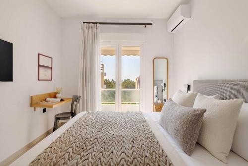 Modern Glyfada Coastal Getaway