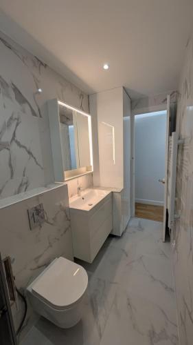 Superbe appartement neuf à Paris 16ème Quai de Seine 3 chambres