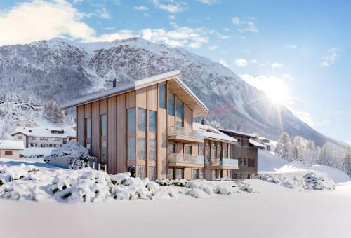 Lenzerheide Luxury Spa Shower, Mountain View