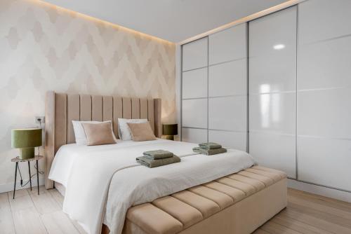 Ayres Boutique Apartment - Estepona Old Town