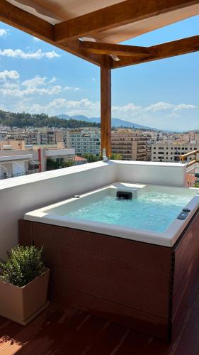 The Boheme Loft - Heated Jacuzzi and Sea View
