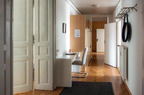 Spacious 3 Bedroom with Balcony