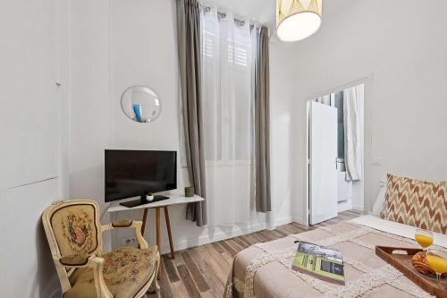 Luxembourg Gardens & Saint-Germain - 1BR - BnBNova