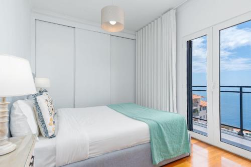 The Time House - Sea View balcony by LovelyStay