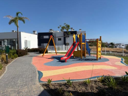 New 3-Bedroom Apartment with Panoramic Views Pool Gym & Parking in Habitat Valle Romano