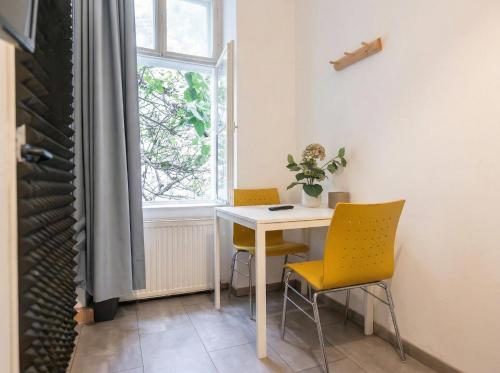 Relaxing 3BR with Living Room Near Belvedere Palace