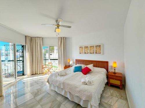 3 Bed Villa 400m from Burriana Beach, Private Pool