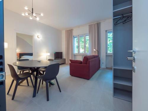 Modern Large Apartment, Bocconi 10 min Walk, Porta Romana, 4 Guests