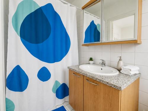 Affordable 2BR Apt Next to Rennweg & Belvedere