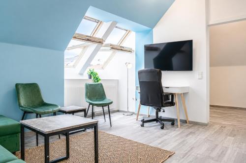 Spacious 2BR & 1LR Apartment Very Central in Vienna