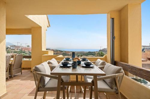 Duquesa Village - Seaview Apartment