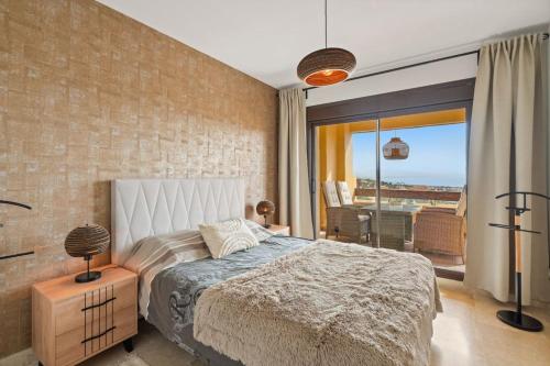 Duquesa Village - Seaview Apartment