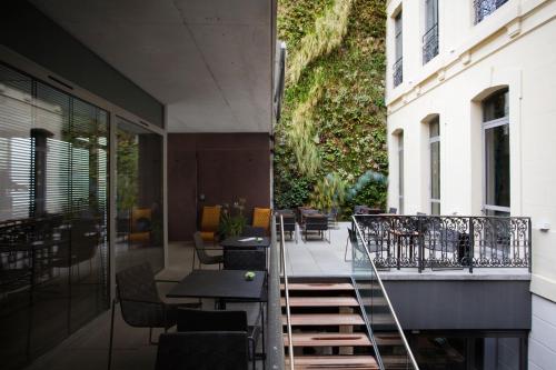 Hôtel C2