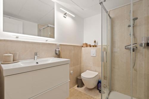RDR576 -Sea Views 2 Bed Apartment in Sea&Sun Hills