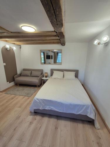 Studio de charme au coeur du vieux Rouen Calme et jardin