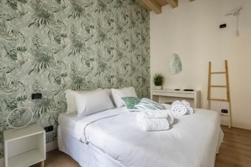 Elegant Apartment Isola District