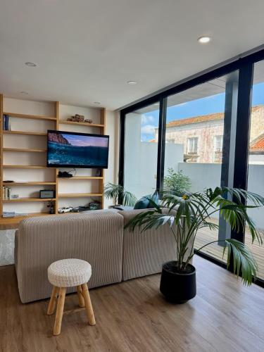 Atlantic Flight House, Modern Duplex near the Marina