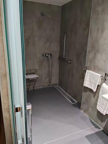 Estudio adaptado para movilidad reducida Retiro