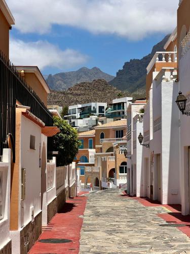 Villa Bella Vista- Luxury Ocean & Mountain Views