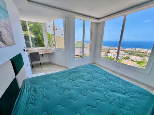 Villa Bella Vista- Luxury Ocean & Mountain Views