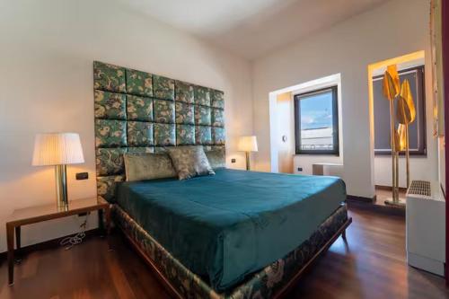 Art Luxury Skyline Views in Montenapoleone