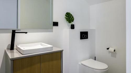 Apartment with AC and balcony
