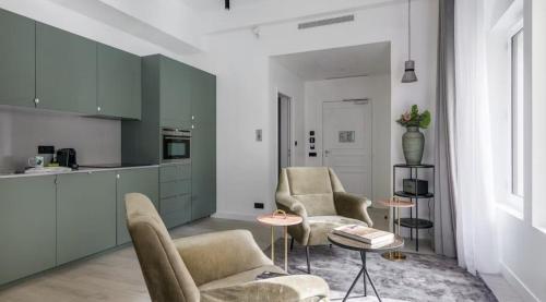 Apartment with AC and balcony