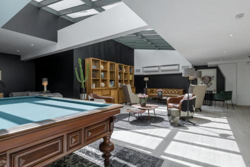 Apartment with AC and balcony