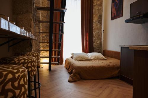 Beautiful Duplex - Nice Center - AC, WiFi