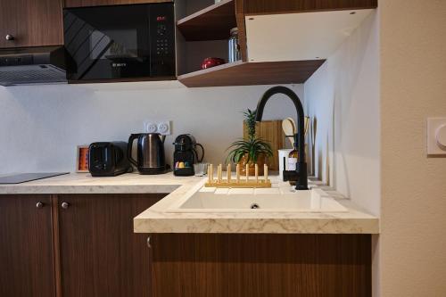 Beautiful Duplex - Nice Center - AC, WiFi