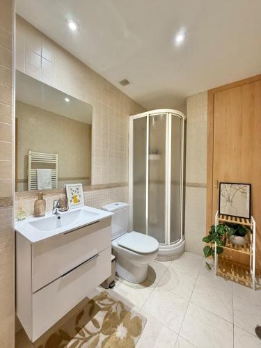 Elegant Suite with Private Terrace in Central Madrid