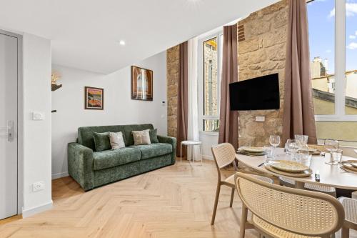 Merveilleux Duplex Centre ville de Nice, climatisé et rénové !