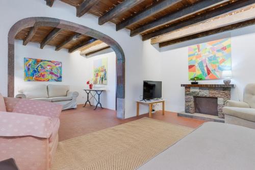 Funchal Garden, Games Room & Parking