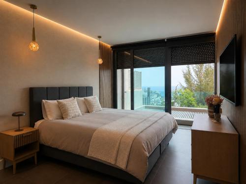 Aura Majestic - Ocean View & Wellness