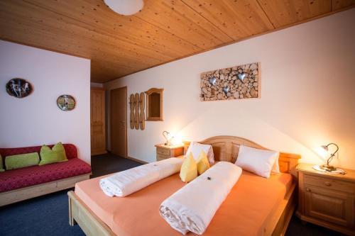 Tempat tidur dalam kamar di Thomashof