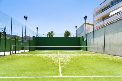 2 BD Apartment Pool Padel Beach