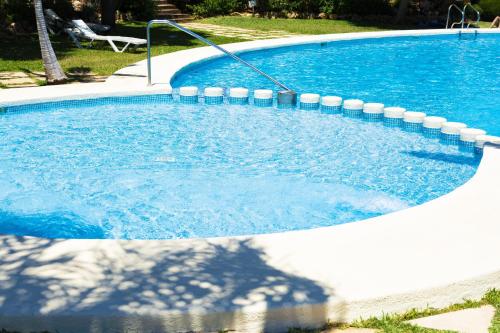 2 BD Apartment Pool Padel Beach