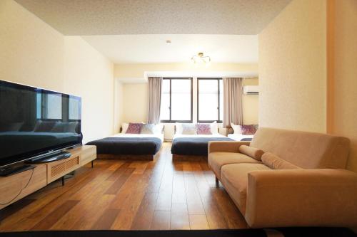 Modern House Fuku Fuku Namba