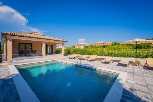 Villa Ardanela in Kapelica - Haus für 6 Personen