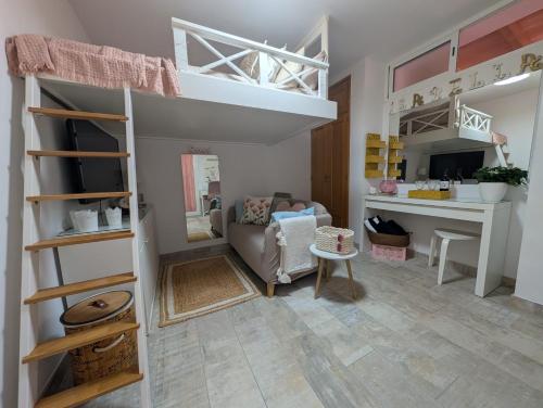 Boho Villa Beach & Heated Pool