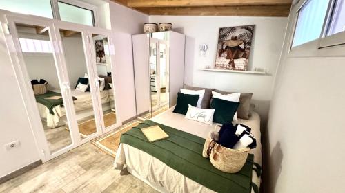 Boho Villa Beach & Heated Pool