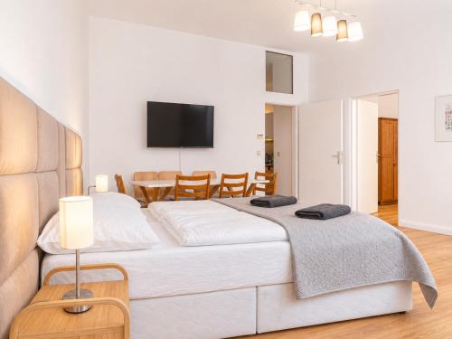 3BR Apartment with Nice Location in Vienna For Long Stays