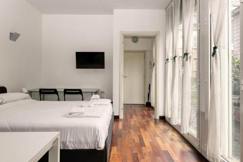 The Cozy Terrace Suite - Isola District