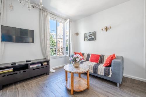 Bright & Central Duplex - Near the Eiffel Tower