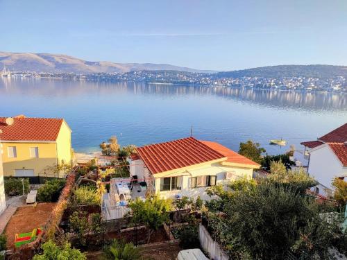 Haus am Meer Trogir, Mala Mora