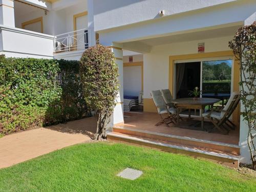 Ground Floor Laguna Golf Gem I Direct Pool & Garden Access