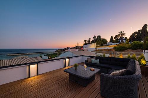Casa Albatroz - com Rooftop e Jacuzzi em Albufeira